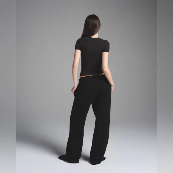 Skims Black Cotton Fleece Classic Straight Leg Sweatpant & Oversized Hoodie - Picture 6 of 10